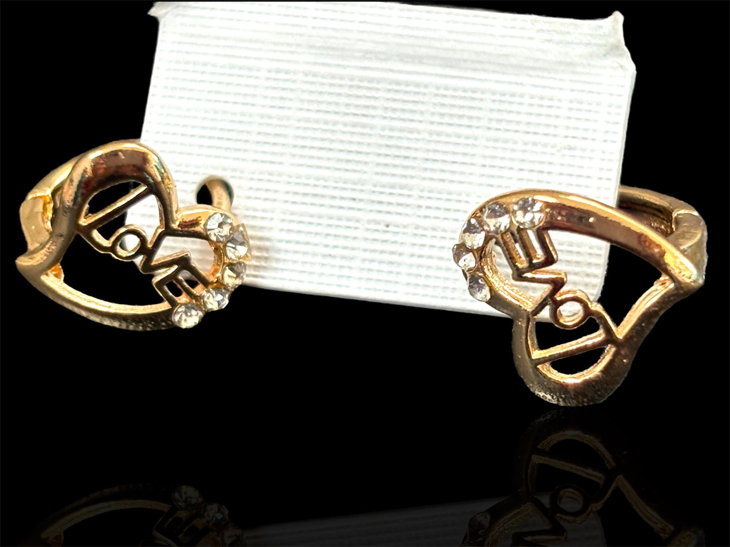 Corazon Love Earrings