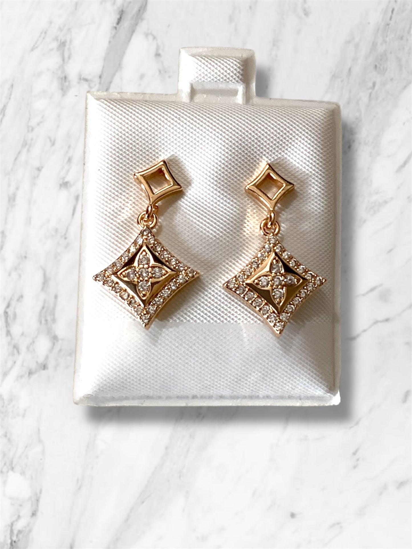 Diamond Shaped Dangle earrings